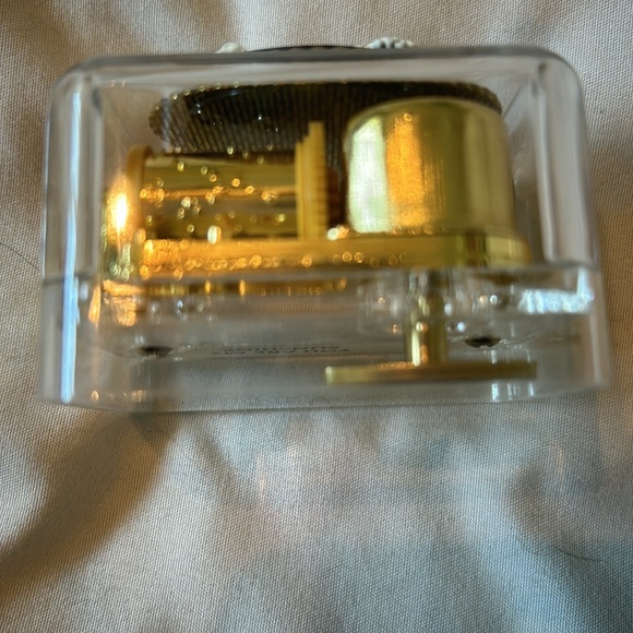 Clear Hummingbird Floral Music Box You are my sunshine song - Picture 4 of 4